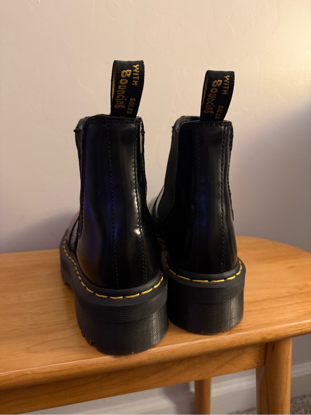 Dr. Martens Jadon Platform Chelsea Boot - Picture 4 of 6